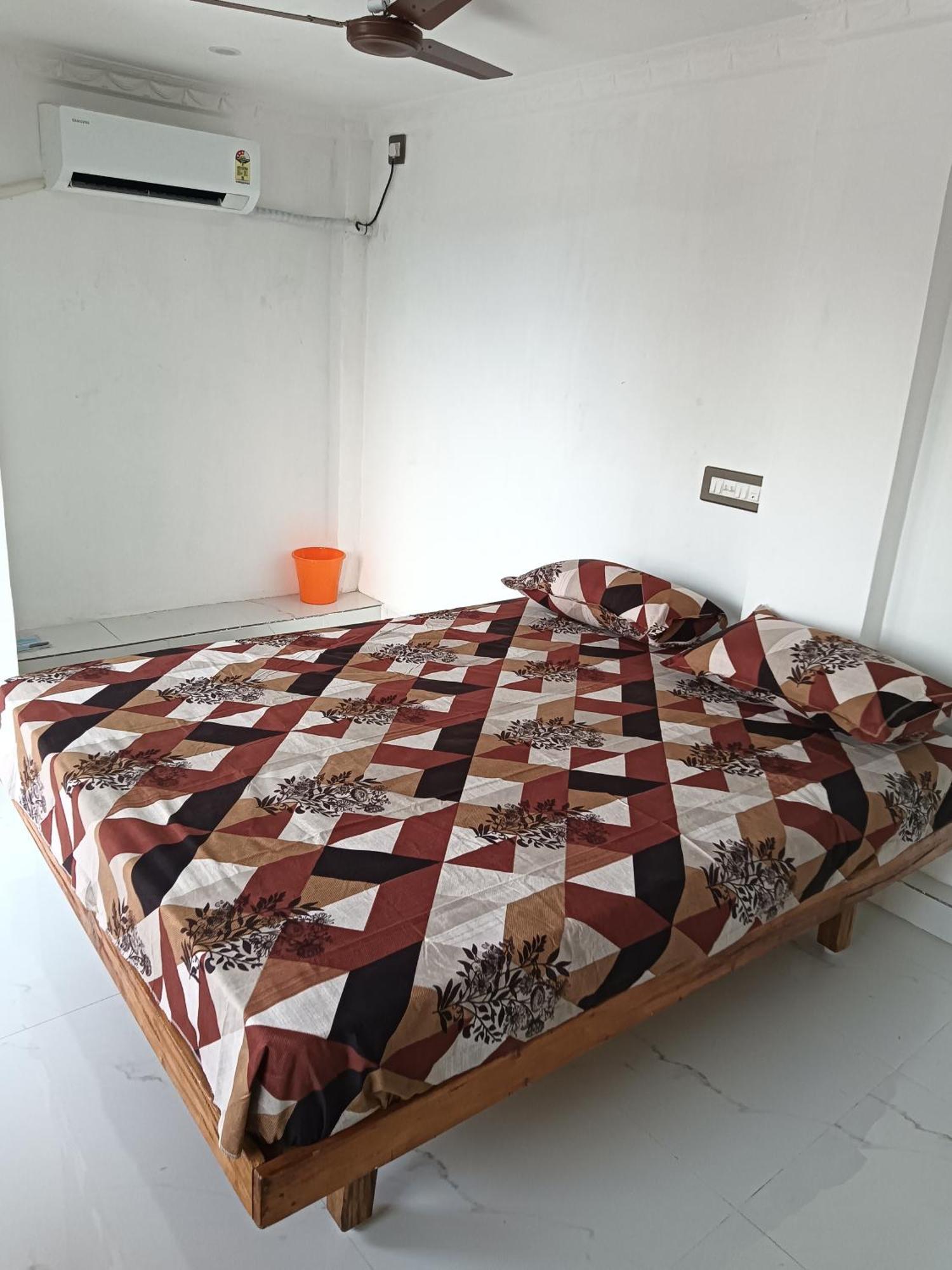 Vmg Vinayaga Residency Hotel Tiruchchendūr Buitenkant foto